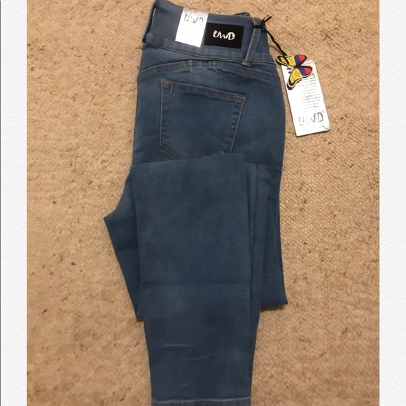 Blue Ripped Jeans - Picture 2 of 2